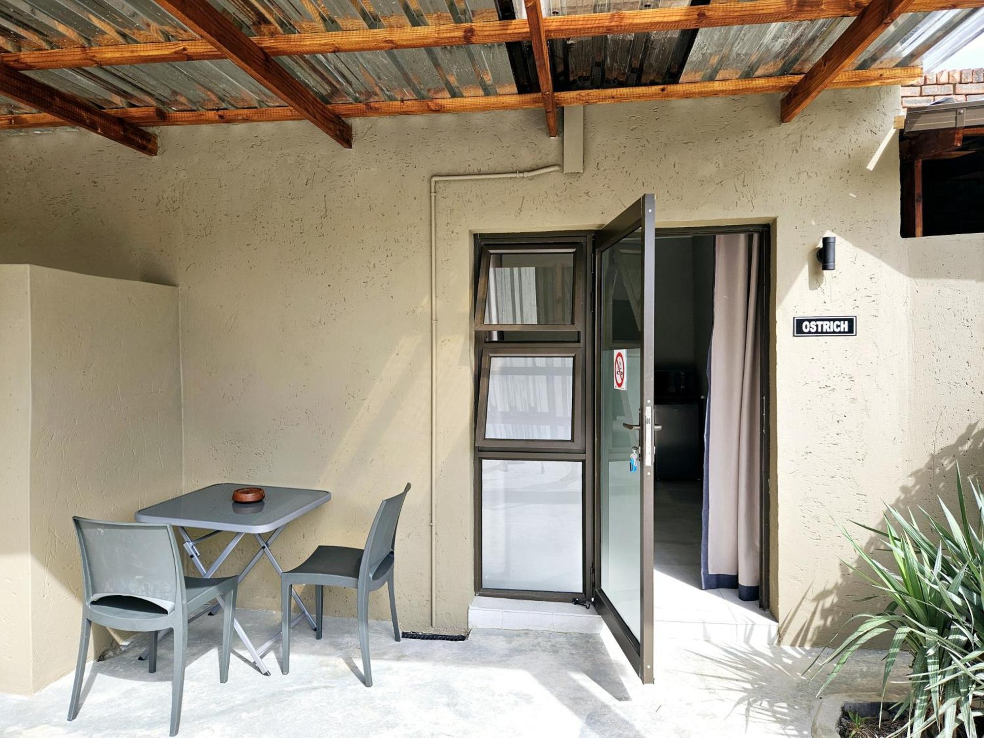 Bosveld In Die Stad 2 Guesthouse Alberton Exterior foto